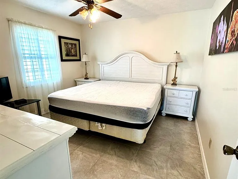 2141 SW Import Dr — Photo 11