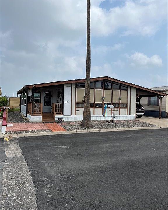1st image of 3133 Palmetto Dr