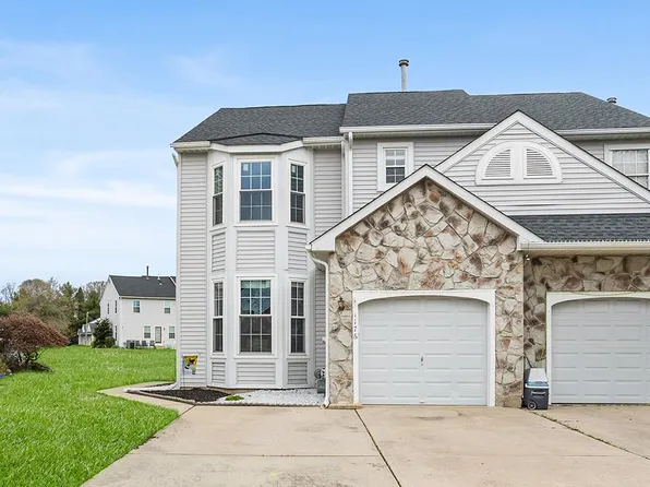1176 Meadows Dr, Williamstown, NJ 08094