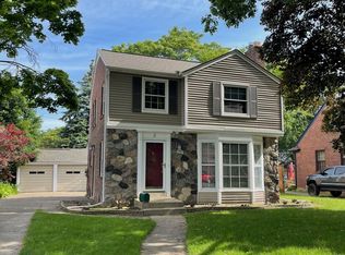 3 Sylvan Ave, Pleasant Ridge, MI 48069