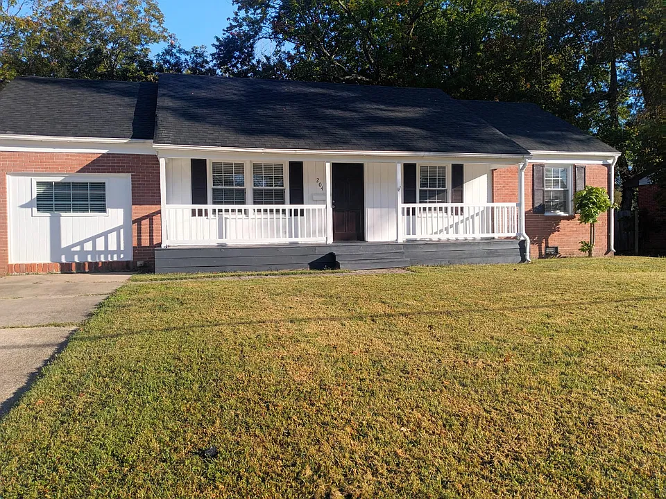 204 Colony Rd