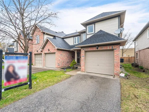 5255 Guildwood Way #62, Mississauga, ON L5R 4A6