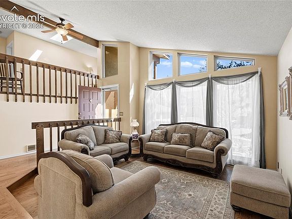5th image of 3250 Navigation Dr