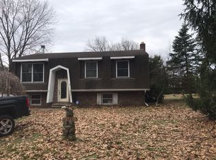 9833 Silver Ct, Demotte, IN 46310