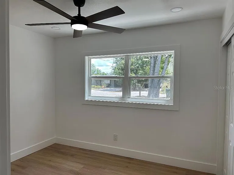 4611 W McElroy Ave — Photo 29