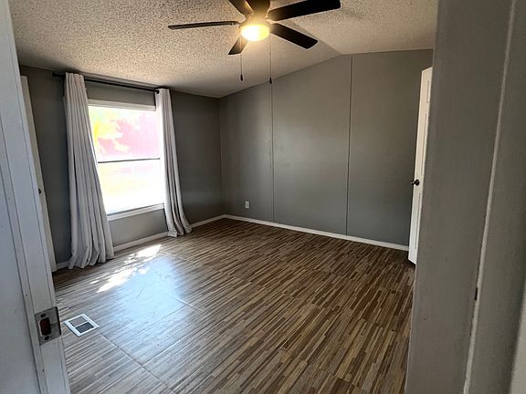 5th image of 109 Lehman Ln #A