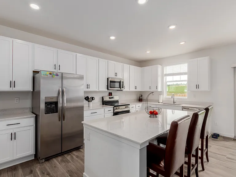 870 Mosquito Ct — Photo 11