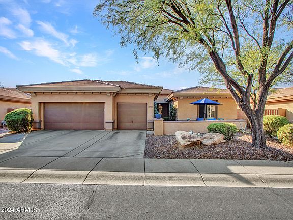 2nd image of 41910 N EMERALD LAKE Drive
