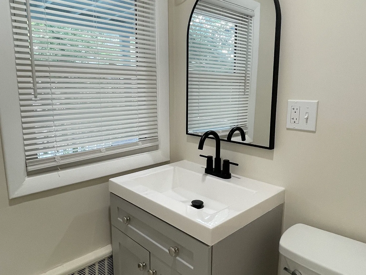 39 Fawndale Rd — Photo 4