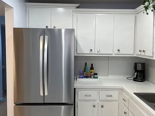 555 NW 4th Ave, Boca Raton, FL 33432