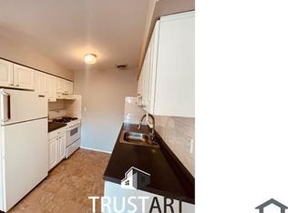 4300 Pearson Ave #37, Philadelphia, PA 19114