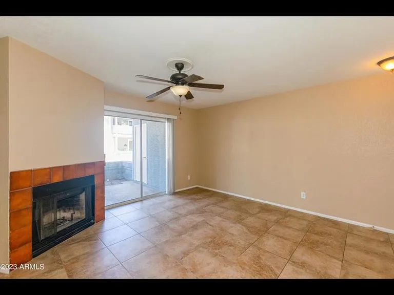 2910 W Marconi Ave #123 — Photo 18