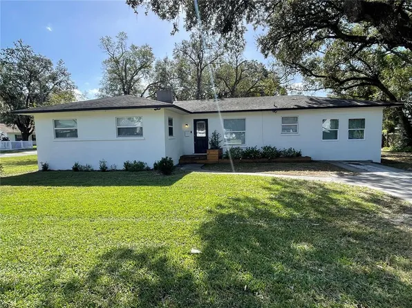 1261 E Edgewood Dr, Lakeland, FL 33803