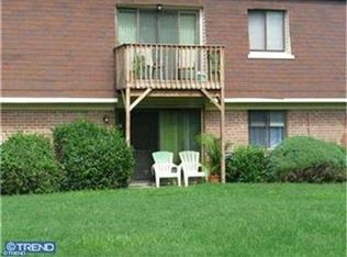 413 Meadow Woods Ln, Lawrence Township, NJ 08648