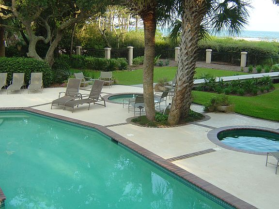 Main pool, spa and baby pool