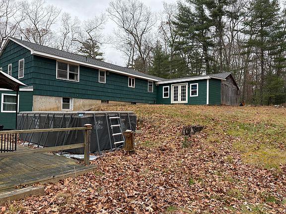 3rd image of 39 Navratil Rd