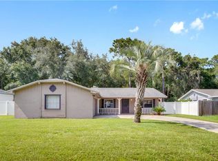 1327 Yvonne St, Apopka, FL 32712