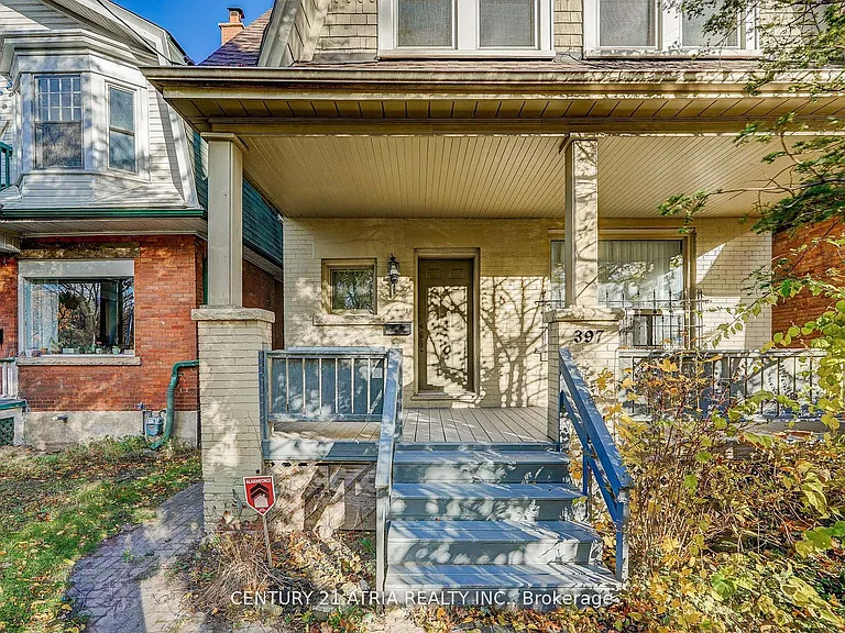 397 Parkside Dr — Photo 3
