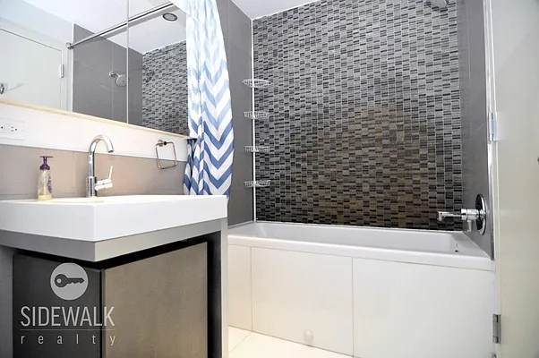 Rented by Sidewalk Realty LLC | media 7