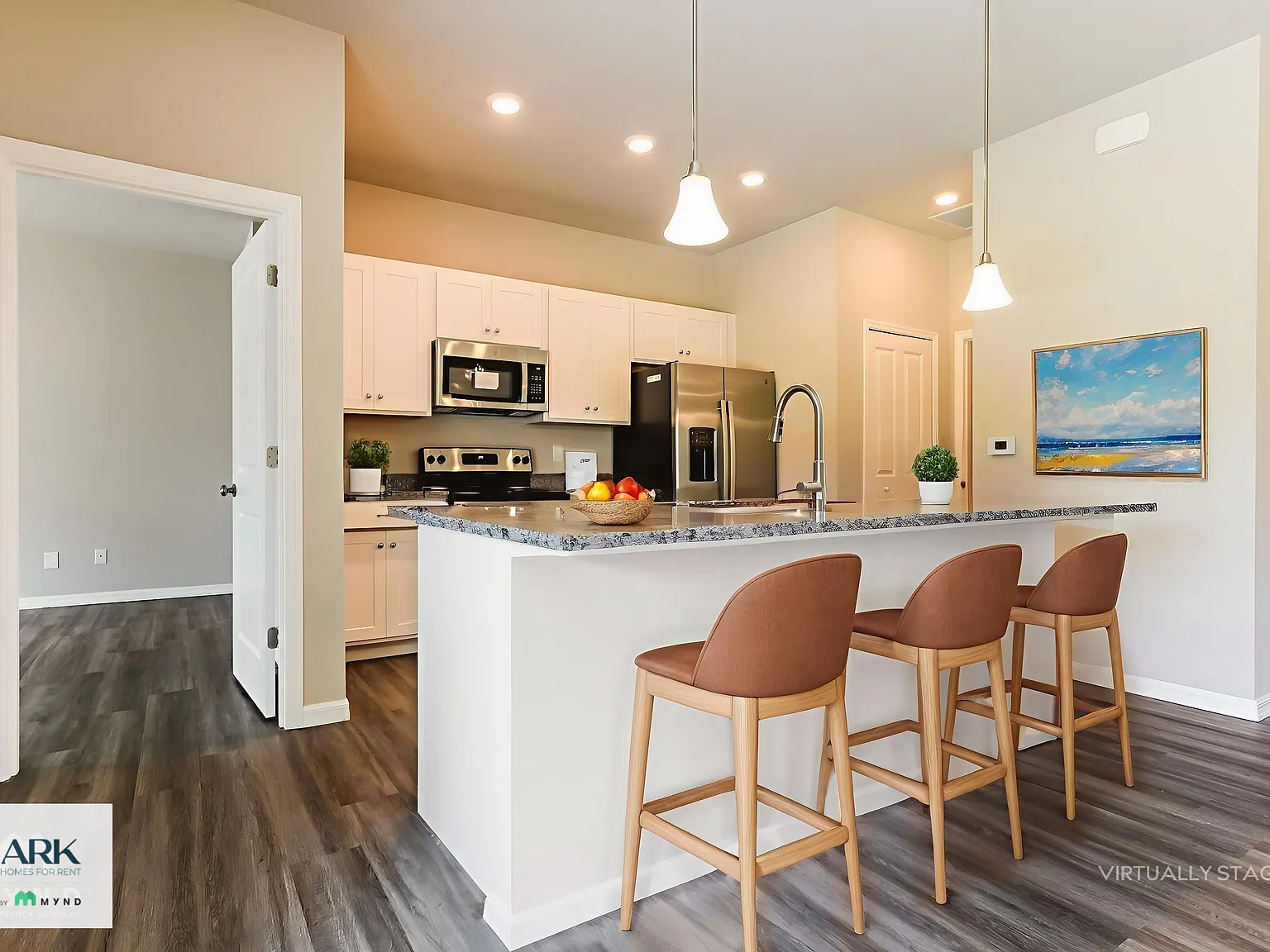 3 bed, 2.0 bath, 1548 sqft, $1,899 — Photo 4