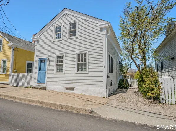 20 Diving Street, Stonington, CT 06378