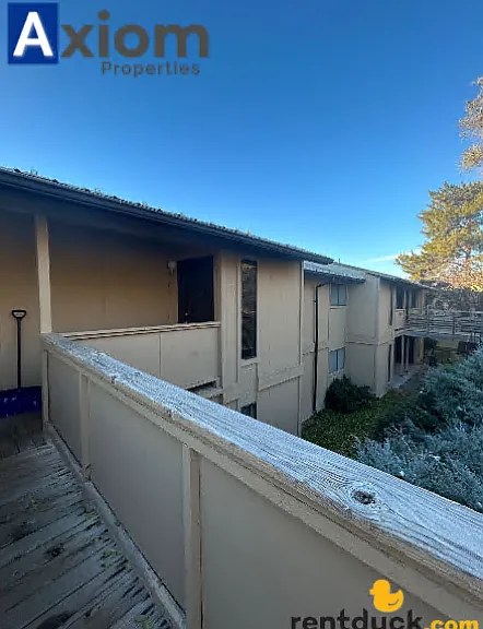 Syringa Terrace — Photo 51
