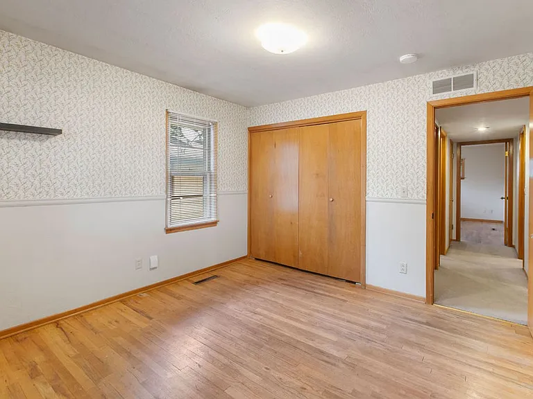 2524 Mathews St — Photo 17