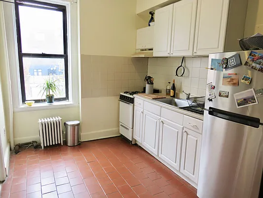 Rented by Halstead Real Estate | media 14