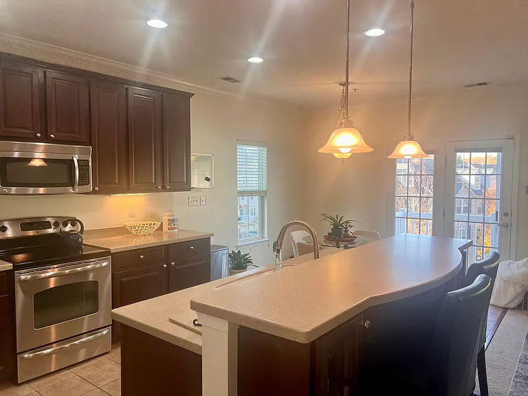 9360 Esplanade Ct #B — Photo 11