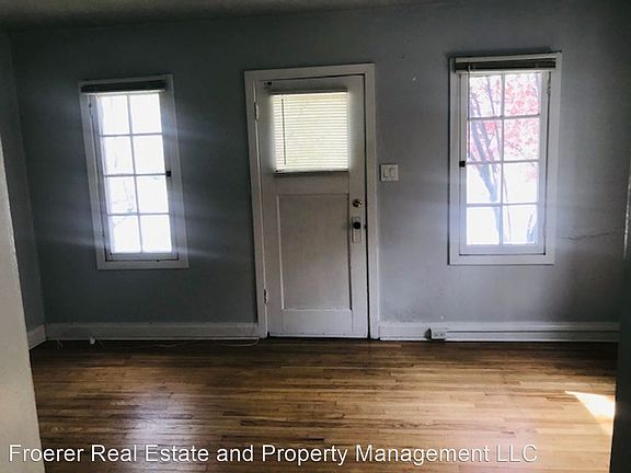 4th image of 2604 S Lake St #2606