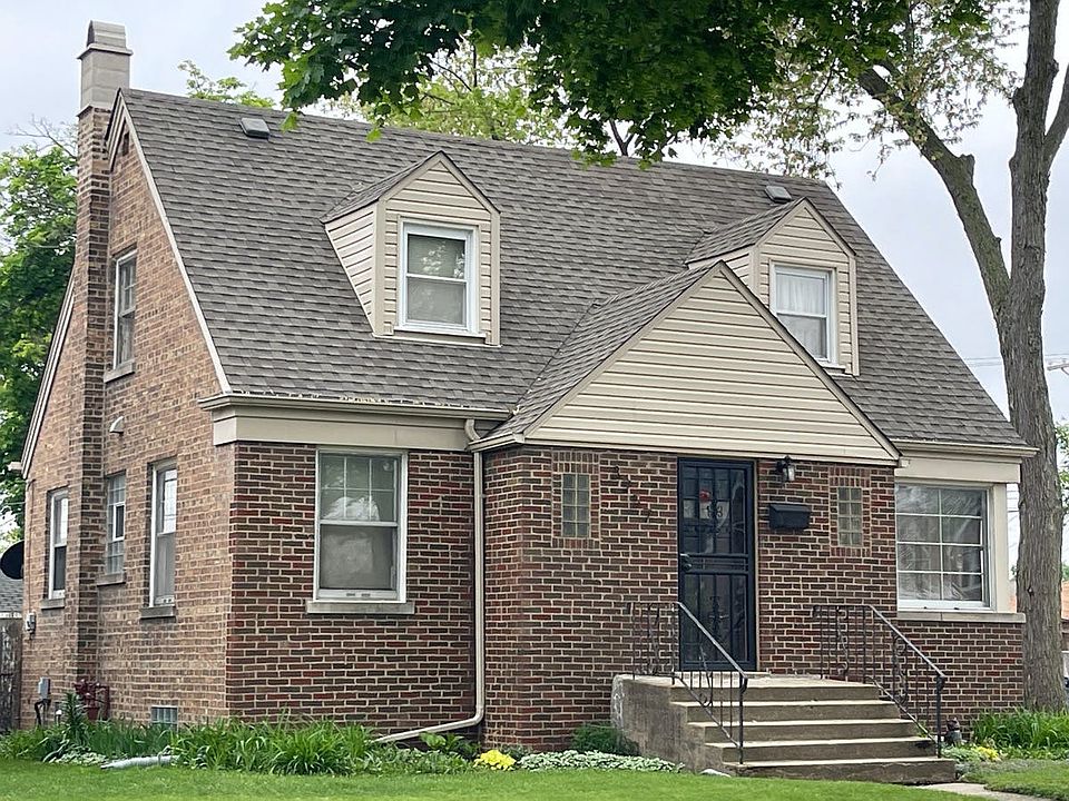 2nd image of 3757 W 86th Pl