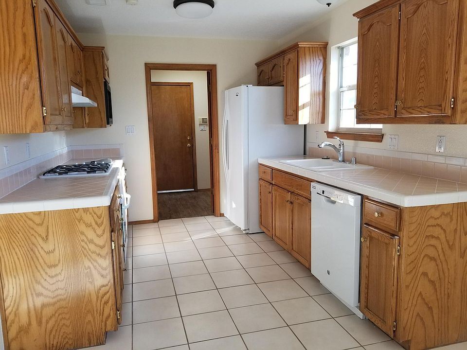 1st image of 4320 Hillspire Ave NW