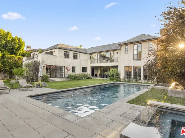 824 N Whittier Dr, Beverly Hills, CA 90210