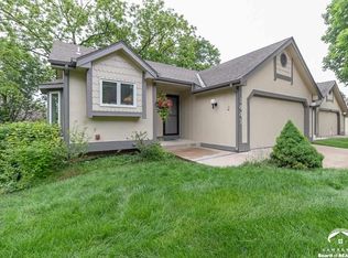 1441 Applegate Ct, Lawrence, KS 66049