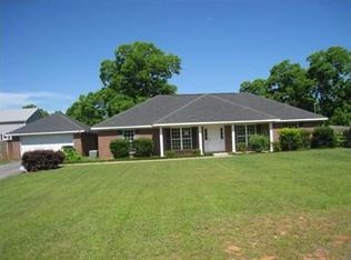 14090 Pecan Ln, Fairhope, AL 36532