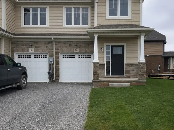 90 Alicia Cres, Thorold, ON L2V 0M2