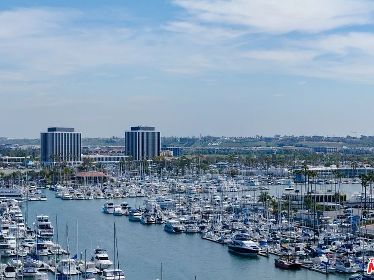 4267 Marina City Dr #908 — Photo 19