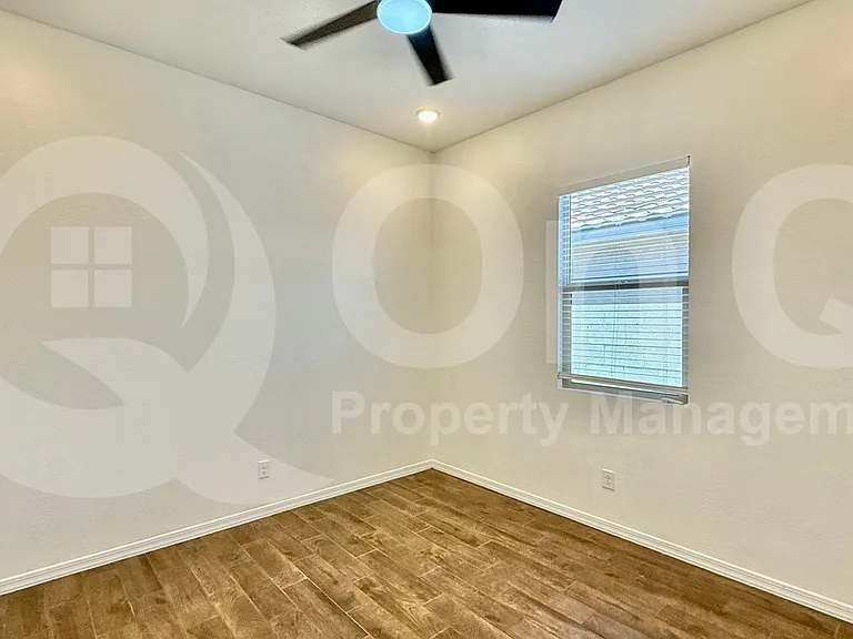 4437 W Mountain Laural Dr — Photo 9