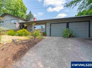 972 Mistletoe Loop N, Keizer, OR 97303