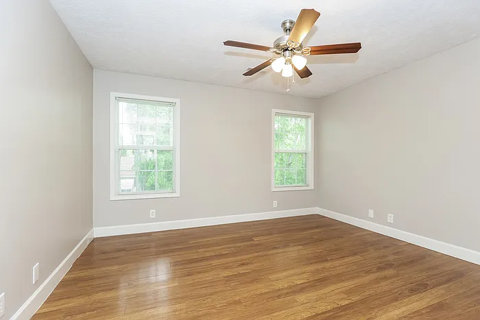 2057 Aberdeen Cir — Photo 10