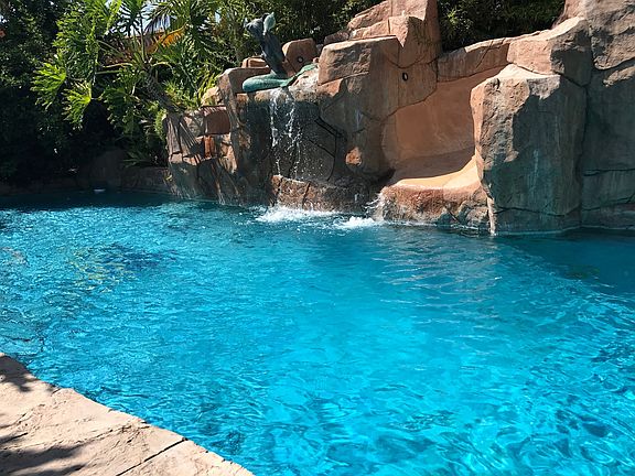 Previous picture at its peak