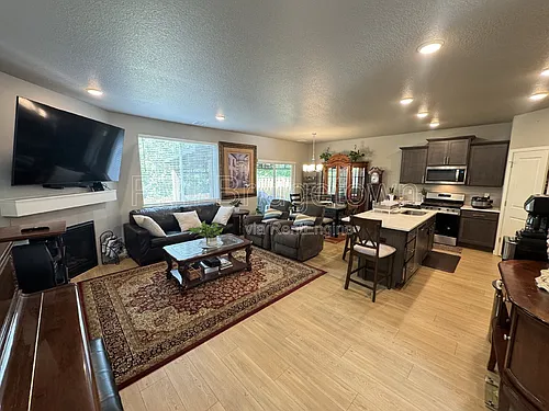 3715 SW 190th Ter Photo 1