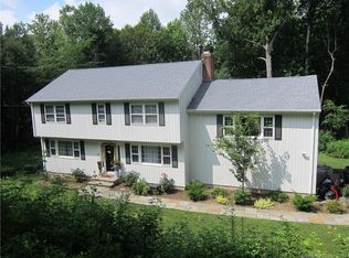 70 Old Hollow Rd, Trumbull, CT 06611