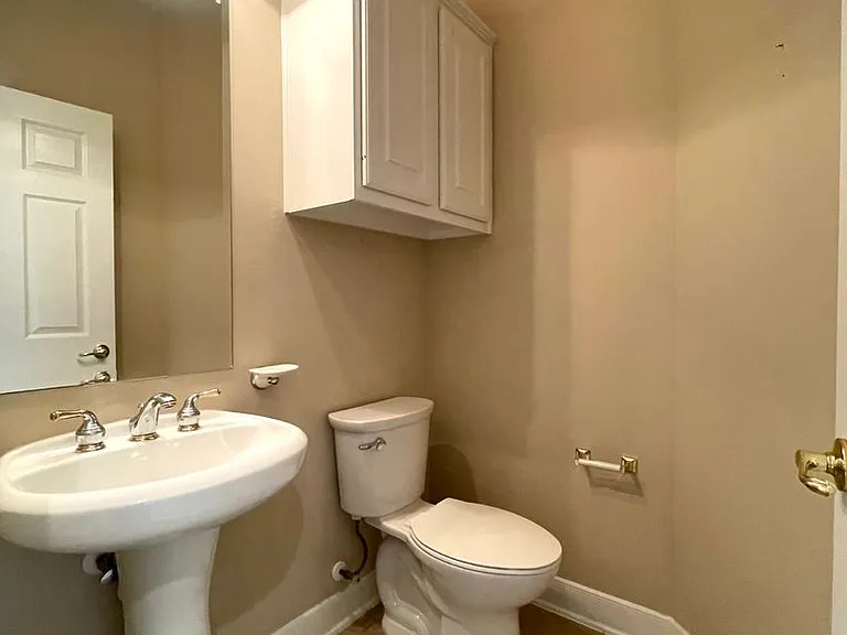 5019 Shining Creek Ct — Photo 48