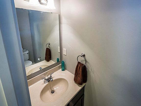 Convenient Powder Room! 