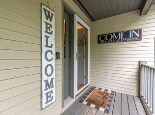 9 Kensington Ter, Lewiston, ME 04240