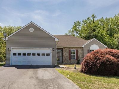 291 Berwick Ln, Dover, DE, 19904