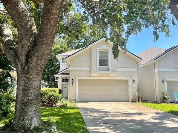683 Selva Lakes Cir, Atlantic Beach, FL 32233