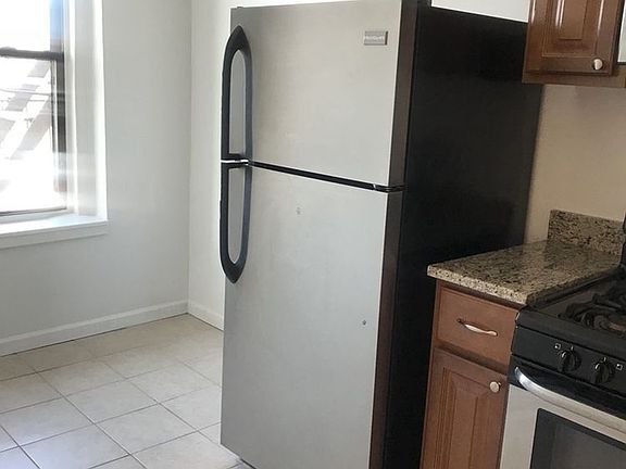 2nd image of 4309 47th Ave APT 5F