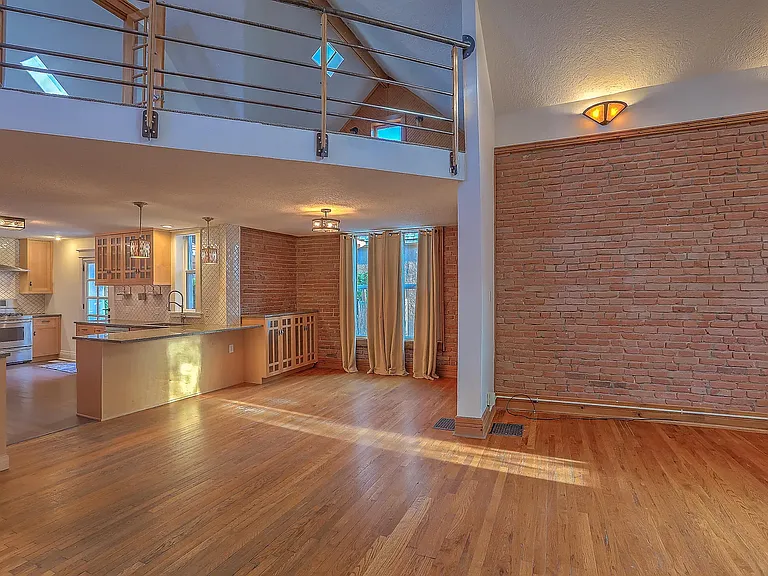 1010 Forrester St NW — Photo 7